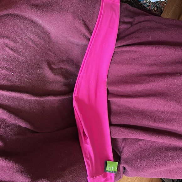 Athletic works bright pink leggings - Picture 2 of 2